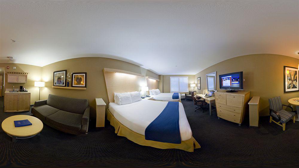 Holiday Inn Express Hotel & Suites Modesto-Salida By Ihg Екстериор снимка