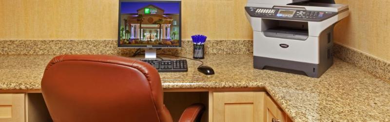 Holiday Inn Express Hotel & Suites Modesto-Salida By Ihg Екстериор снимка